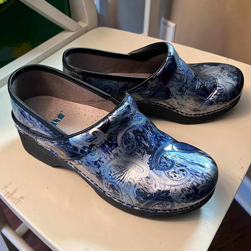Dansko LT Clogs size 38